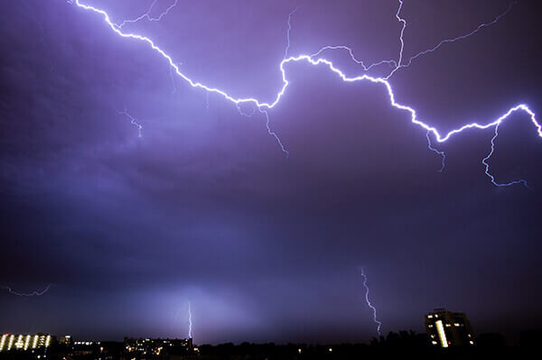 installing lighting conductors